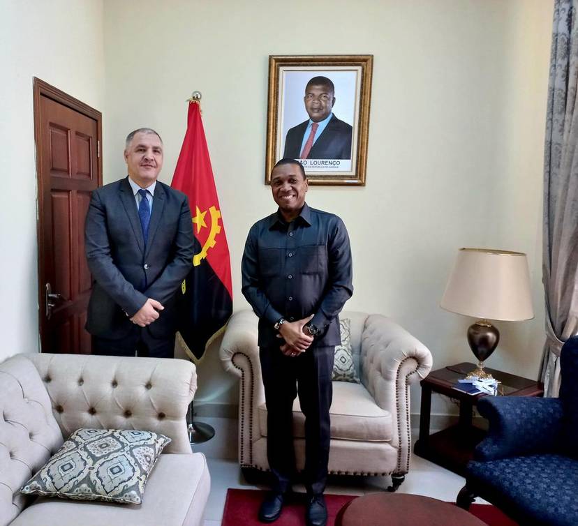 Algerian Ambassador to Luanda, Mr. Abdelhakim Mihoubi, on a courtesy visit to Mr. Jorge Catarino Cardoso, New Director for Africa, Middle East and Regional Organizations to the Ministry of Foreign Affairs of Angola.