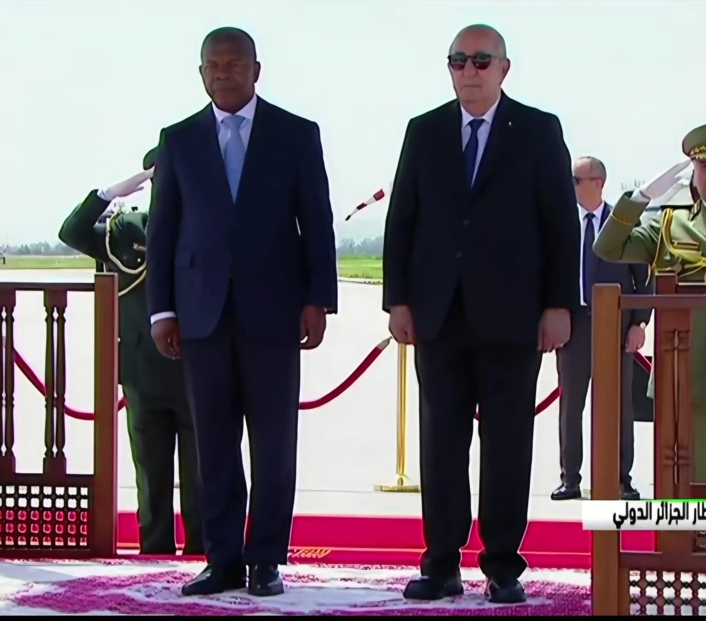O Presidente da República, Sr. Abdelmadjid Tebboune, recebe na Argélia o seu homólogo angolano, o Sr. João Lourenço, que realiza uma visita de Estado à Argélia